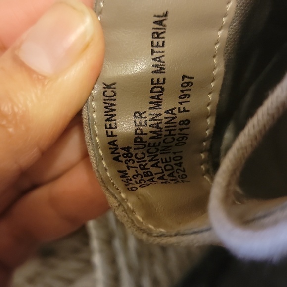 A.N.A high heel booties - Picture 2 of 3